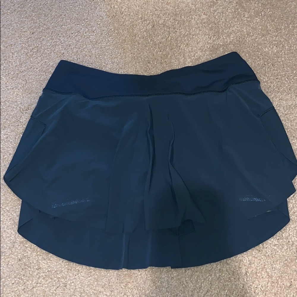 Lulu lemon tennis skirt